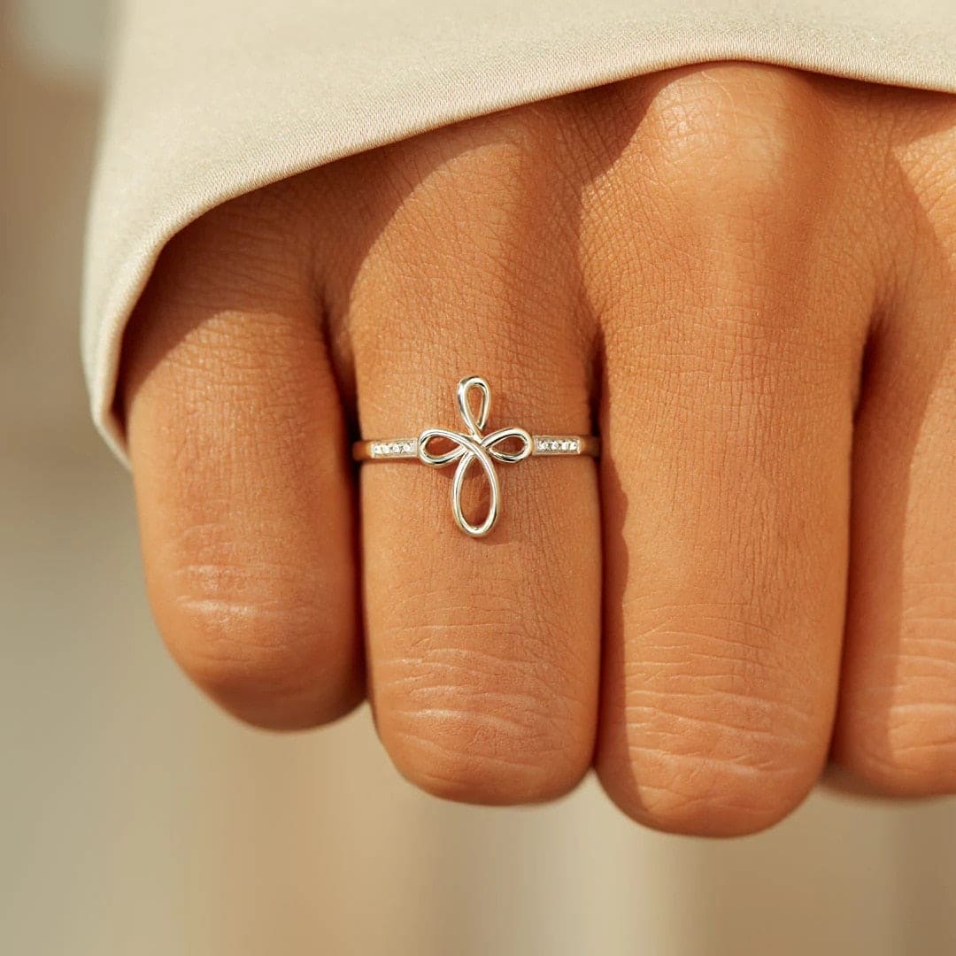 MOTHER & DAUGHTER - HOLLOW CROSS FLOWER RING