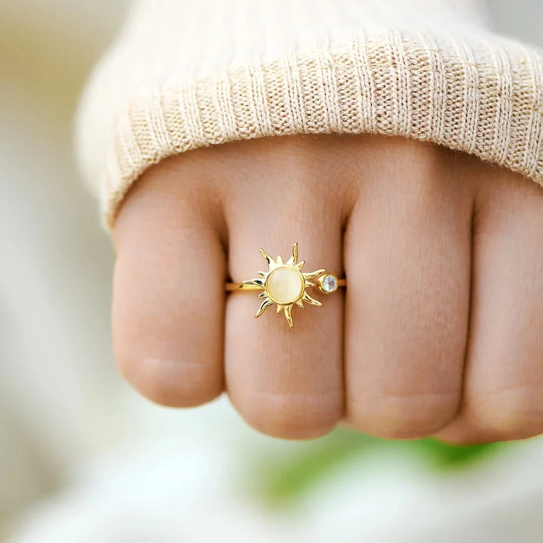 SUNSHINE FIDGET RING